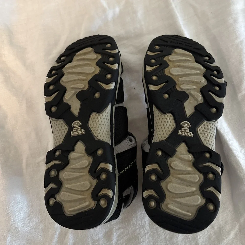 Kamik‎ Boy's Crab sandal size 3 youth